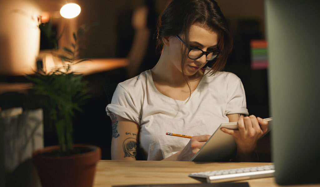 Read more about the article How AdvancedVision Can Help You Land More Clients